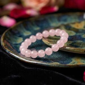 Read more about the article Rose Quartz Bracelet – A Timeless Gemstone of Love, Compassion & Graceful Elegance